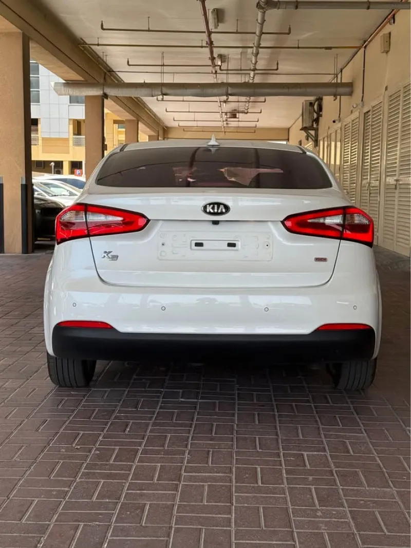 2013 Kia K3 in Dubai