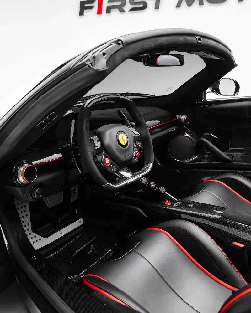 2017 Ferrari LaFerrari in Dubai
