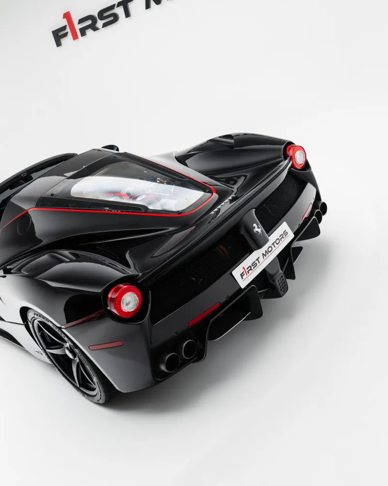 2017 Ferrari LaFerrari in Dubai