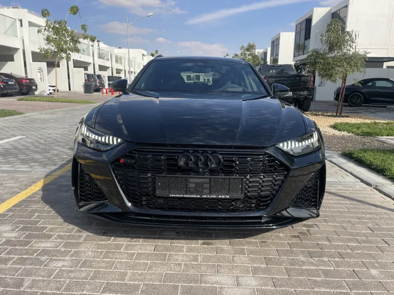 2023 Audi RS6 in Dubai