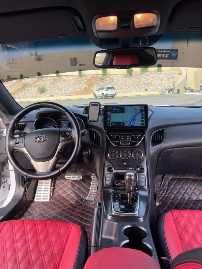 2015 Hyundai Genesis in Dubai