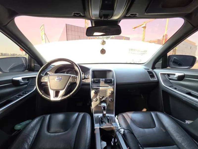 2014 Volvo XC60 in Dubai