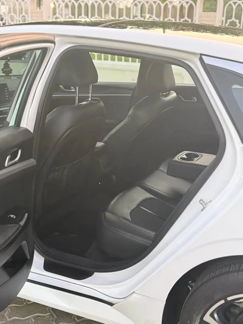 2022 Kia K5 in Dubai
