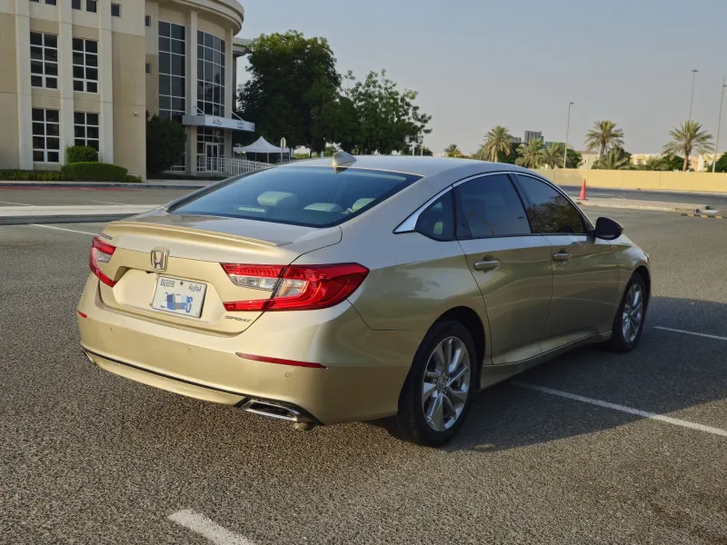 2019 Honda Accord in Dubai
