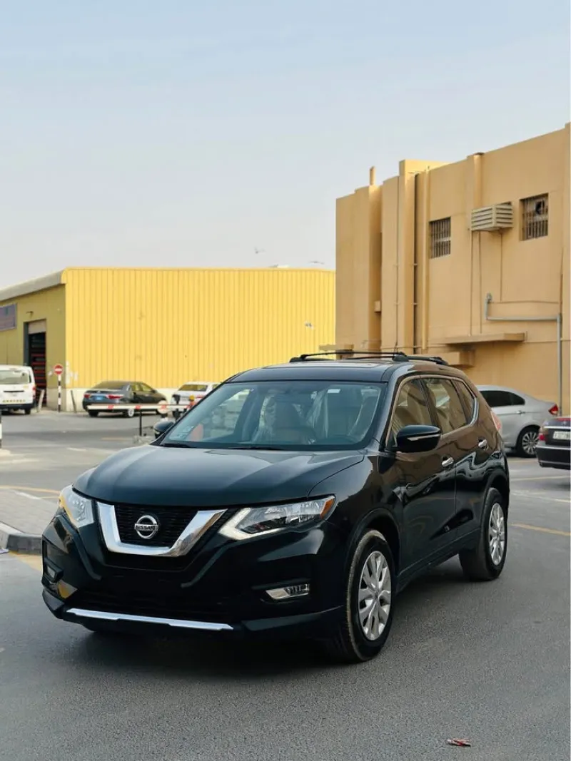 2015 Nissan Rogue in Dubai