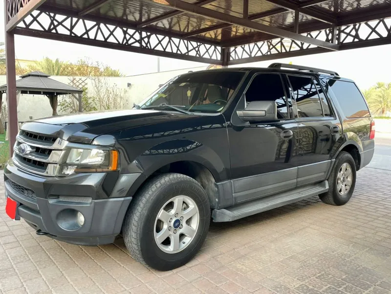 2015 فورد اكبيديشن in Dubai