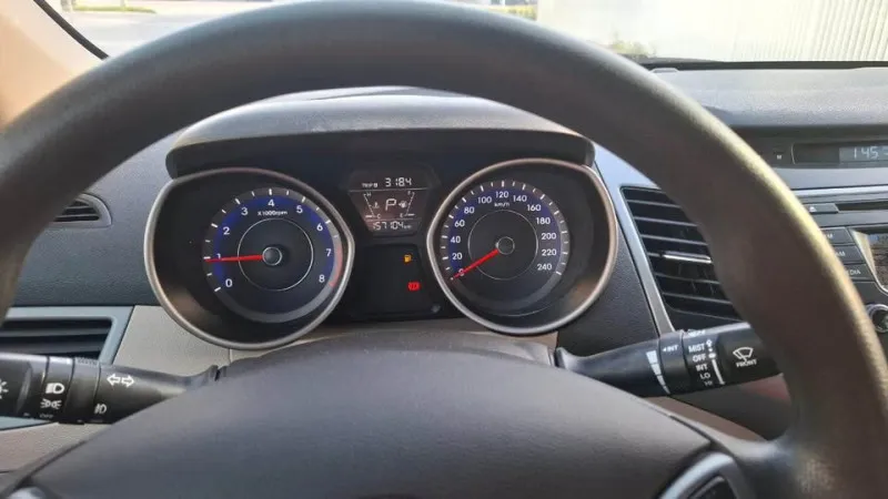 2015 Hyundai Elentra in Dubai