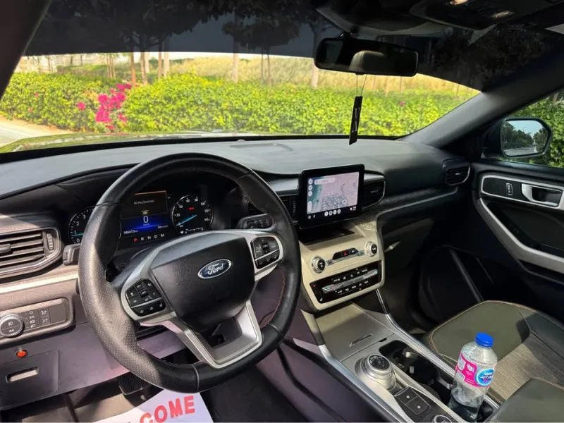 2022 Ford Explorer in Dubai