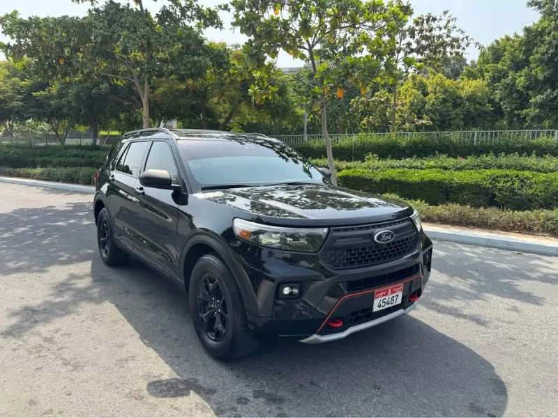2022 Ford Explorer in Dubai