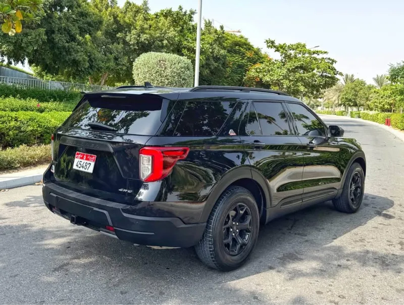 2022 Ford Explorer in Dubai