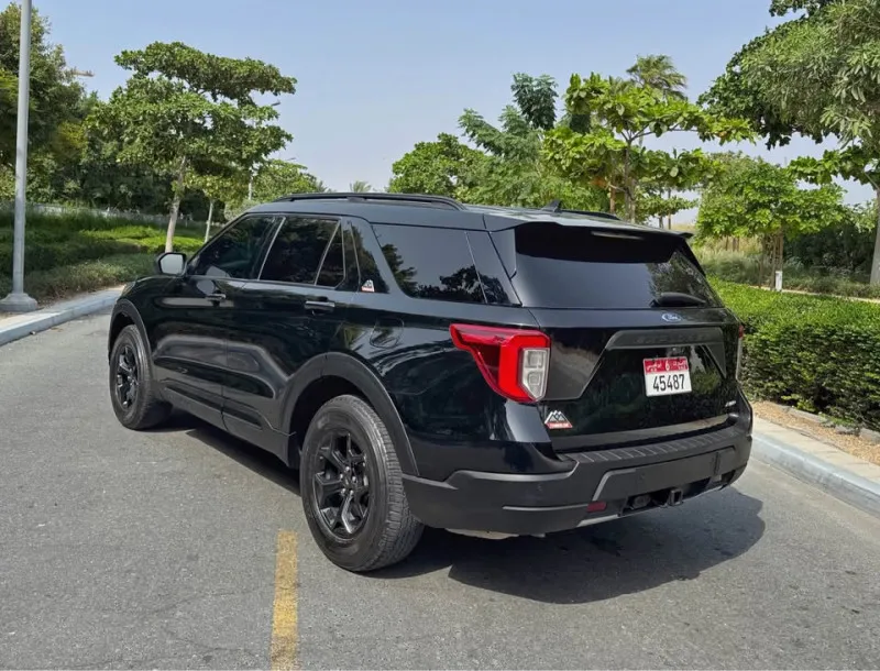 2022 Ford Explorer in Dubai