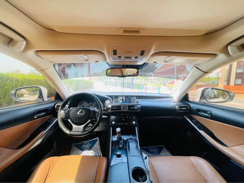 2014 Lexus IS 350 in Dubai
