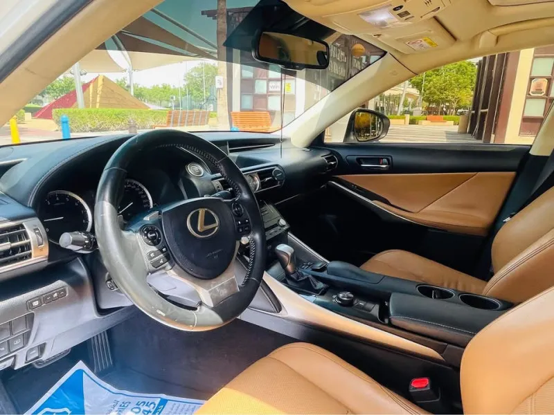 2014 Lexus IS 350 in Dubai