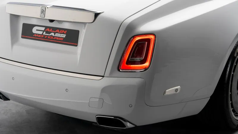 2025 Rolls Royce Phantom in Dubai