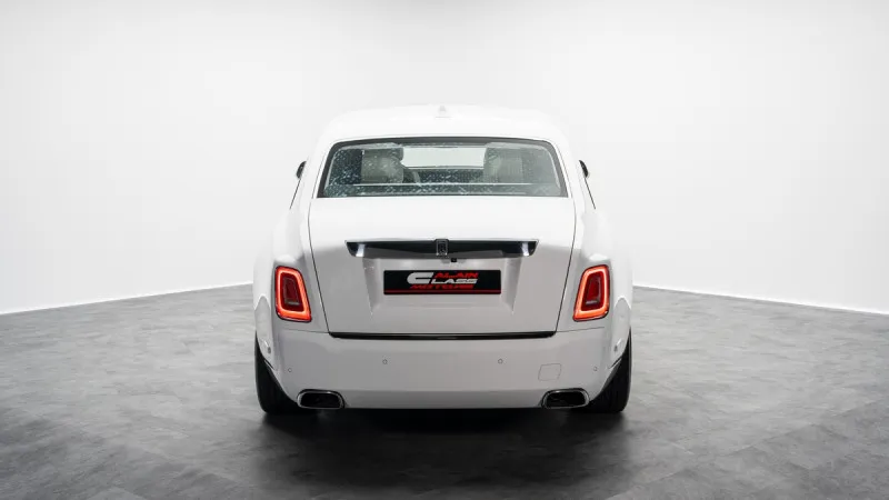2025 Rolls Royce Phantom in Dubai