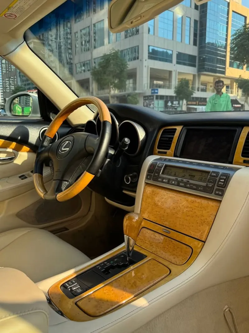2005 Lexus SC 430 in Dubai