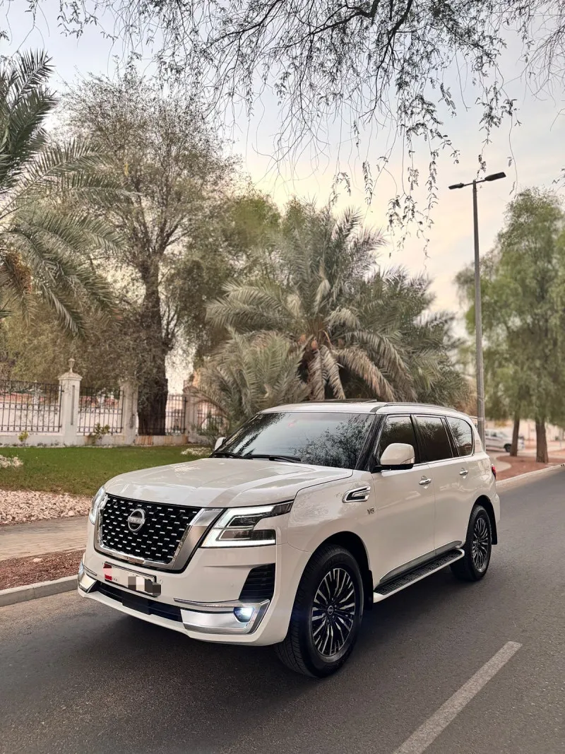 2015 نيسان باترول in Dubai