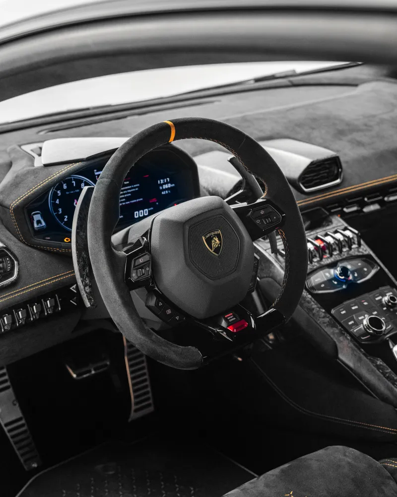 2018 Lamborghini Huracan in Dubai