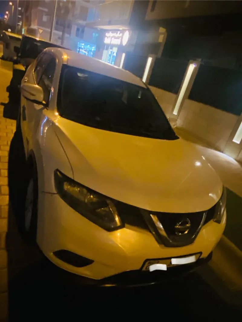 2017 Nissan XTrail in Dubai