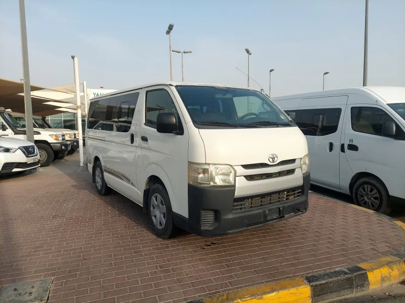 2015 Toyota Hiace in Dubai