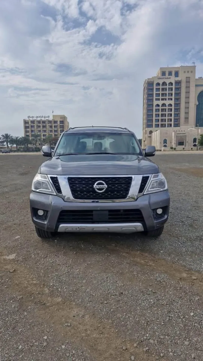 2017 نيسان آرمادا in Dubai