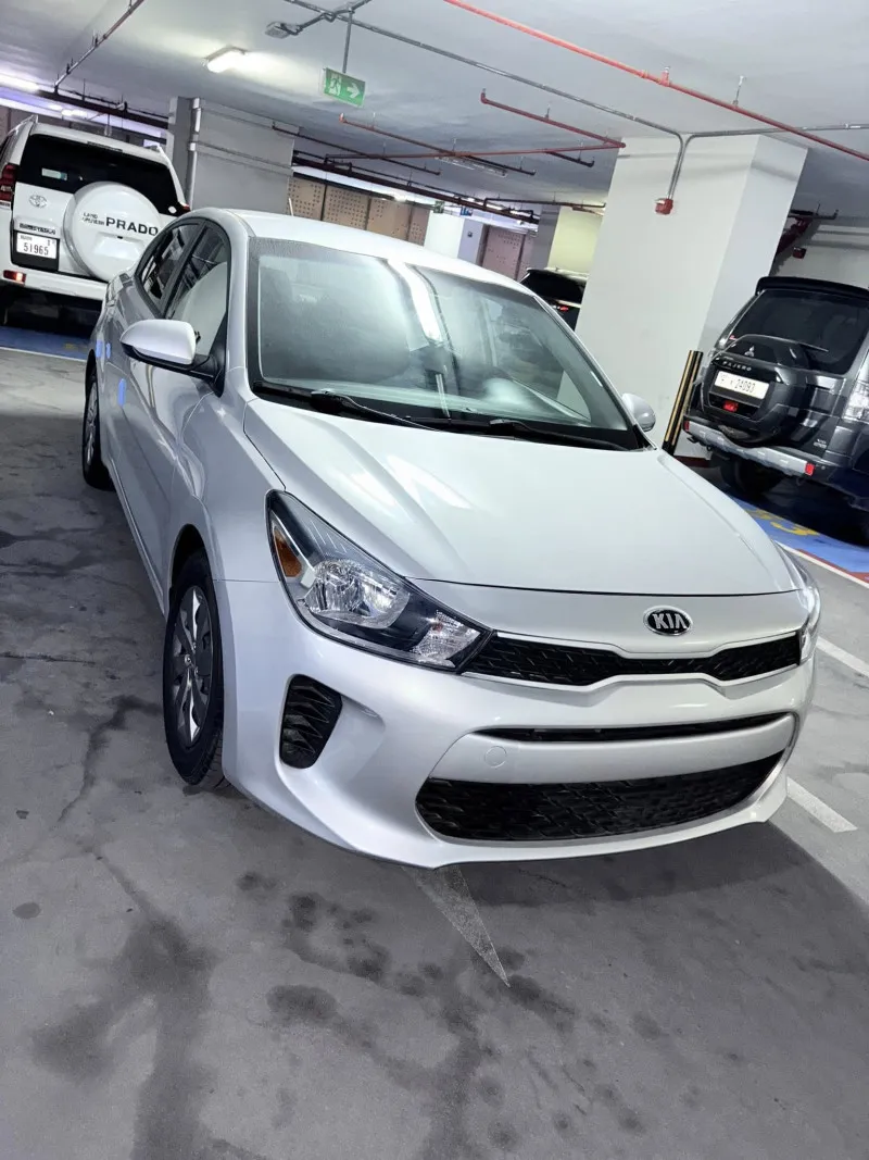 2020 Kia Rio in Dubai