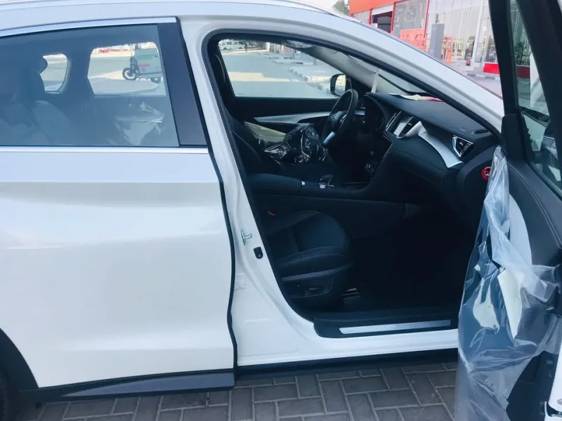 2021 Infiniti QX50 in Dubai