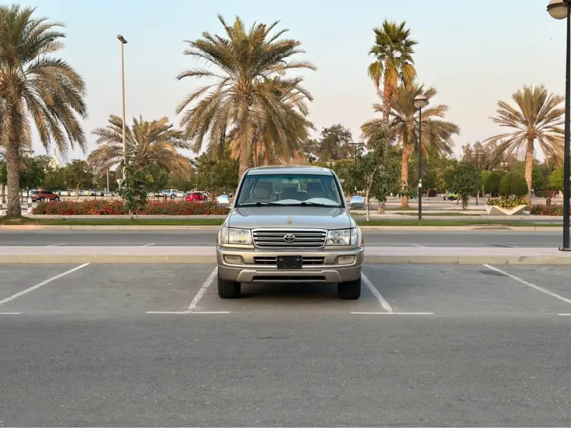 2004 Toyota Land Cruiser in Dubai