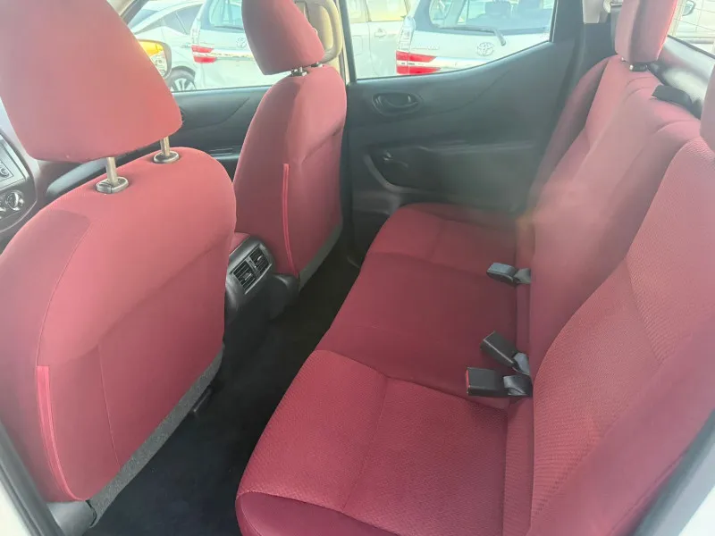2020 Nissan Pickup in Dubai