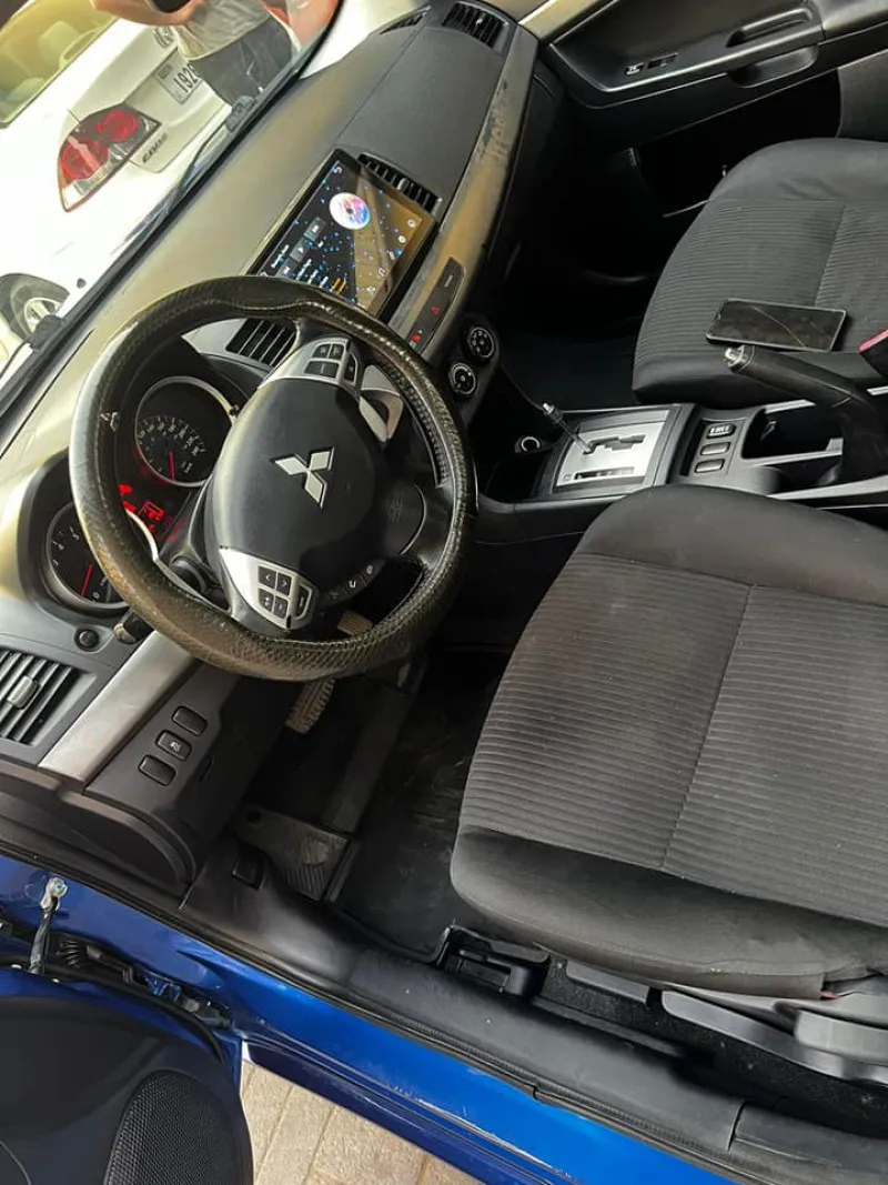 2015 Mitsubishi Lancer in Dubai