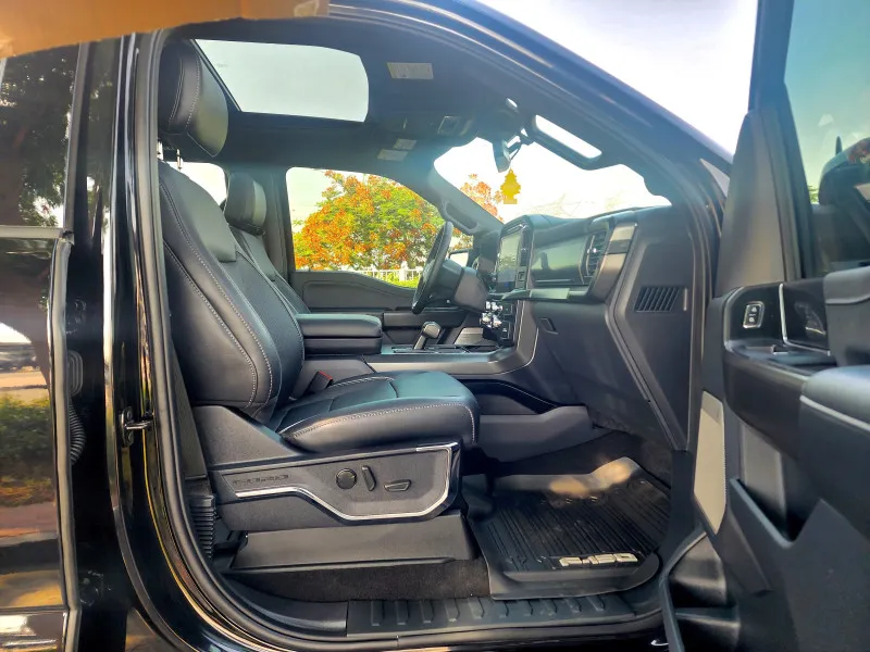 2024 Ford F150 in Dubai