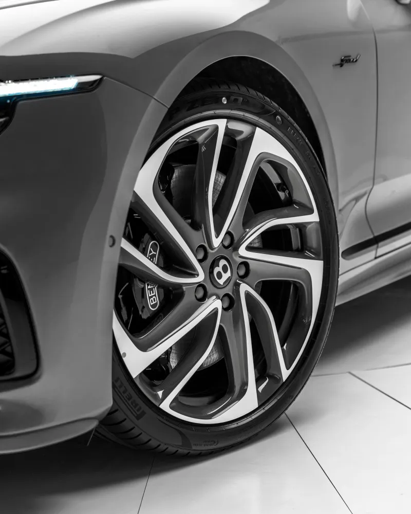 2025 Bentley Continental in Dubai