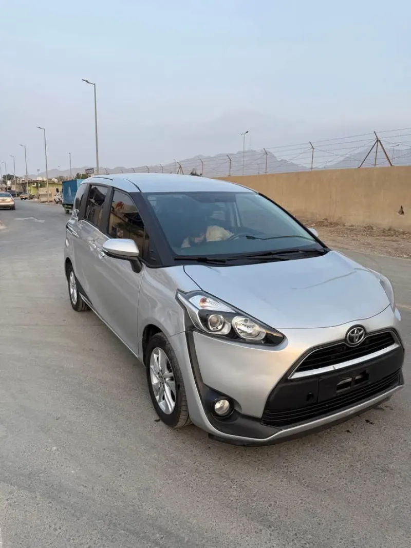 2017 تويوتا سيون in Dubai