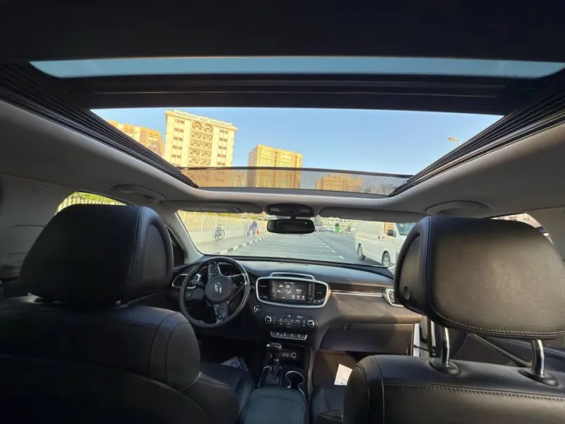 2016 كيا سورينتو in Dubai