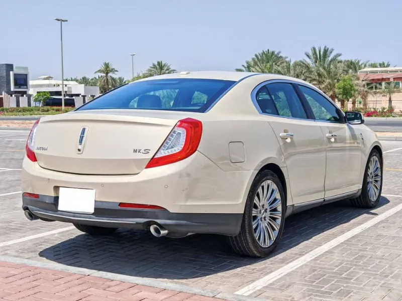 2014 Lincoln MKX in Dubai