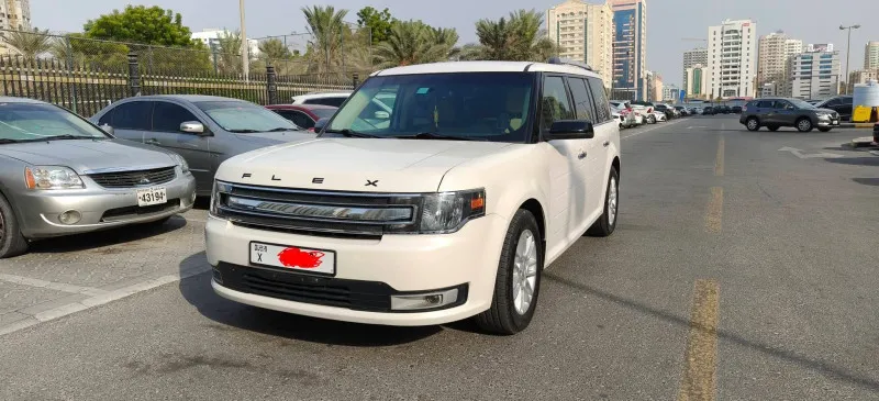 2017 Ford Flex in Dubai