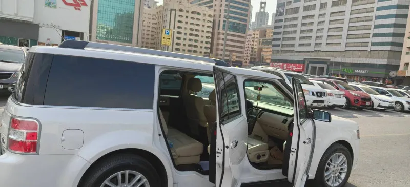 2017 Ford Flex in Dubai