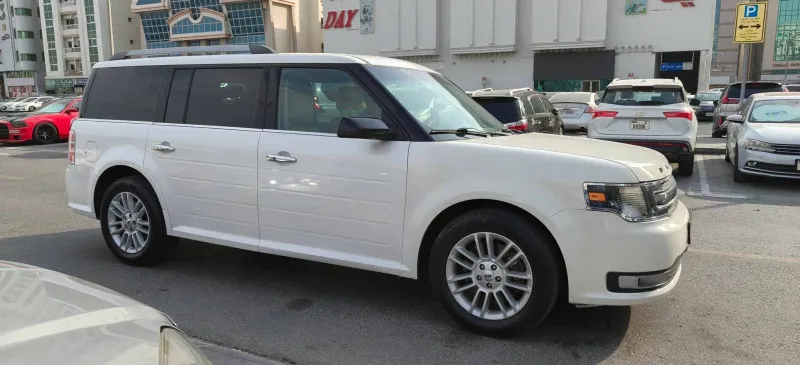 2017 Ford Flex in Dubai