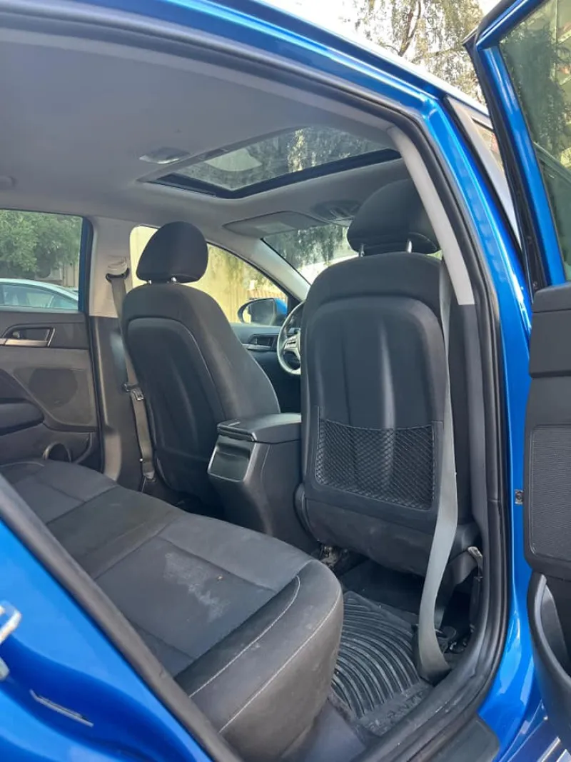2017 Hyundai Elentra in Dubai