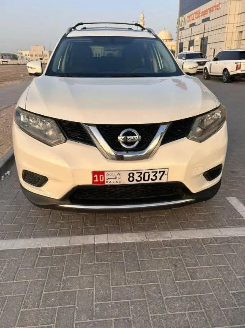 2015 Nissan Rogue in Dubai