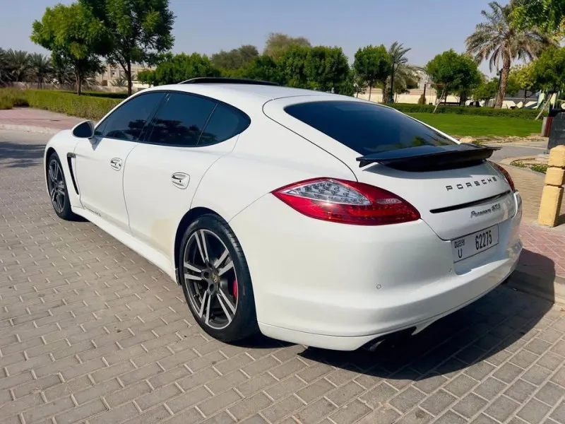 2013 Porsche Panamera in Dubai