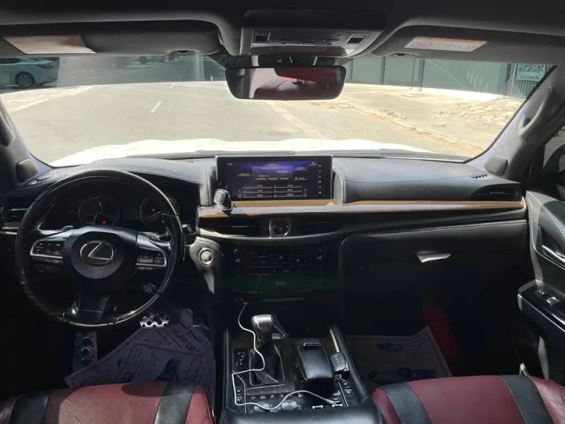 2018 Lexus LX 570 in Dubai