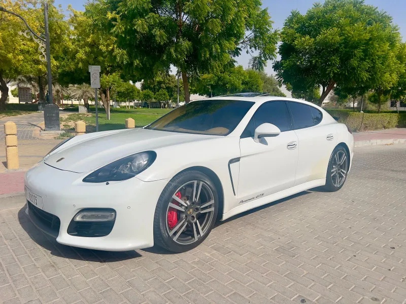 2013 Porsche Panamera in Dubai