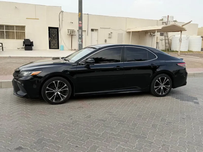 2018 تويوتا كامري in Dubai