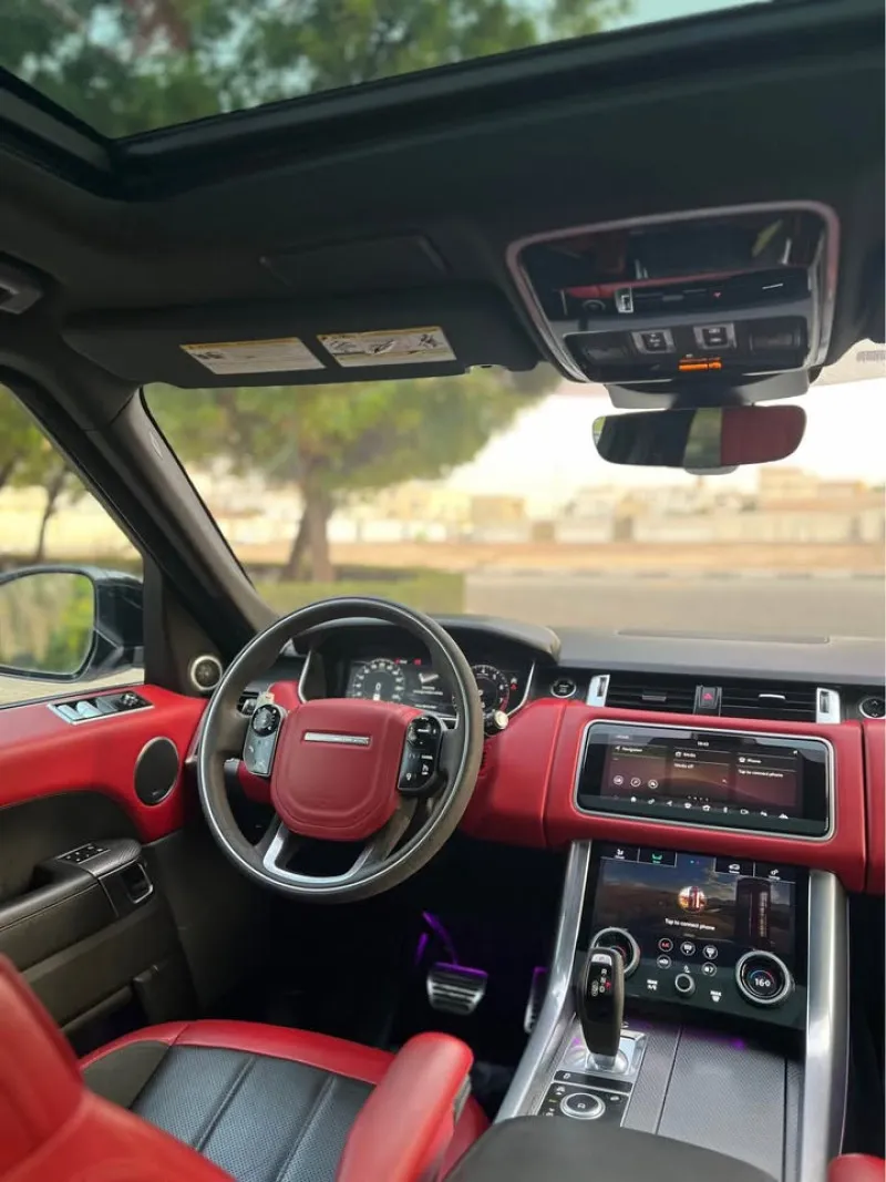 2021 Land Rover Range Rover Sport in Dubai