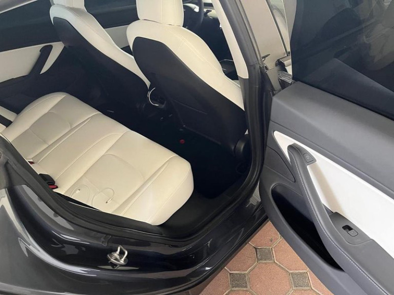 2021 Tesla MODEL 3 in dubai