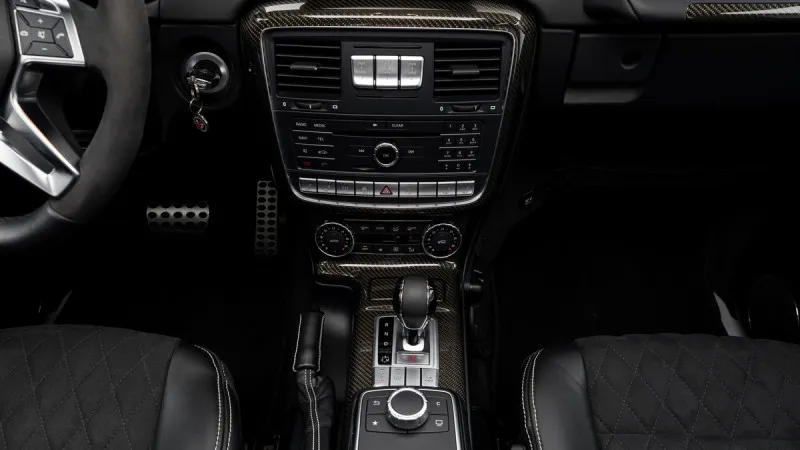 2017 Mercedes-Benz G-Class 4x4 in Dubai