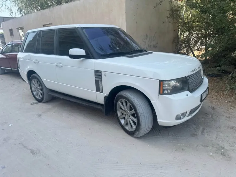 2010 لاند روفر رينج روفر in Dubai