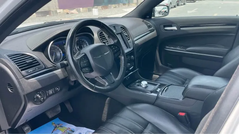 2021 Chrysler 300 in Dubai