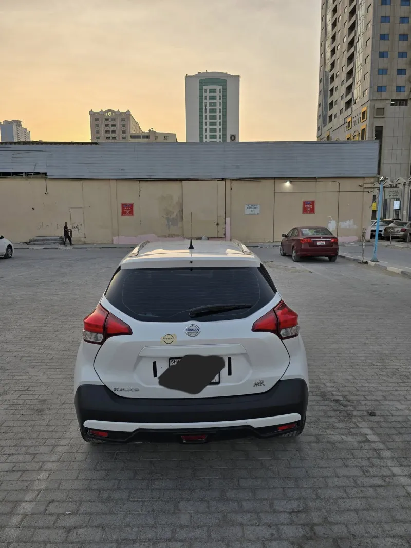2017 نيسان كيكس in Dubai